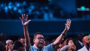 开云体育官方网站网址-NBA联盟女性观众群体内容偏好研究，nba观众席的美女