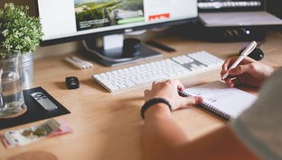 开云app官方入口-英超青训营采用虚拟现实技术强化战术理解，英超本队青训