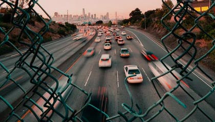 开云官网体育-前场压迫是否成为破密防的重要间接打法，前场进攻